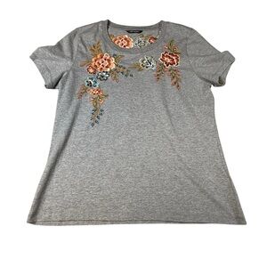 Driftwood Embroidered Floral Short Sleeve Crew Neck Medium Tshirt